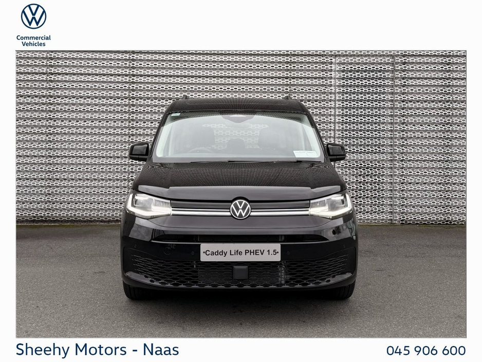 2026 Volkswagen Caddy Maxi Life - image 11