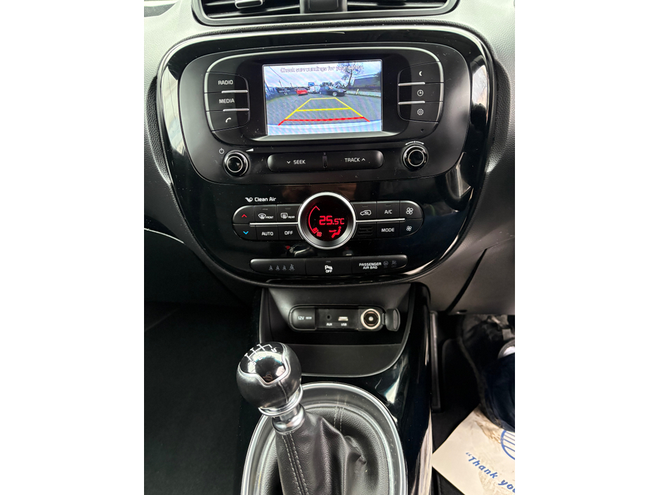 2018 Kia Soul - image 19