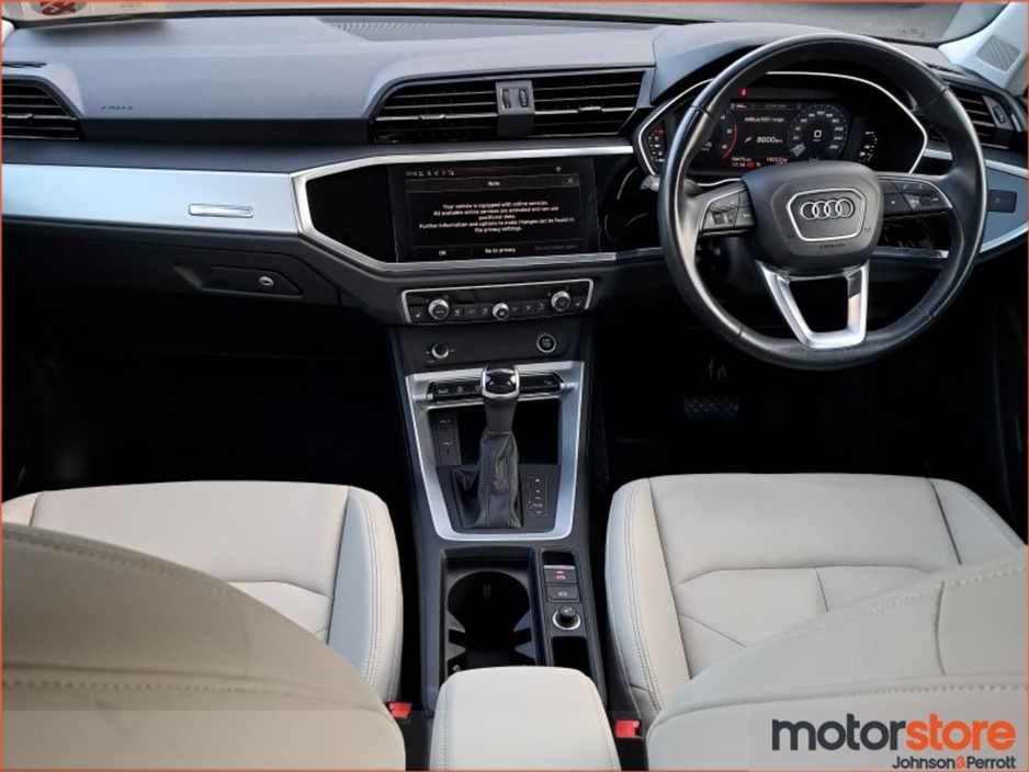 2023 Audi Q3 - image 4