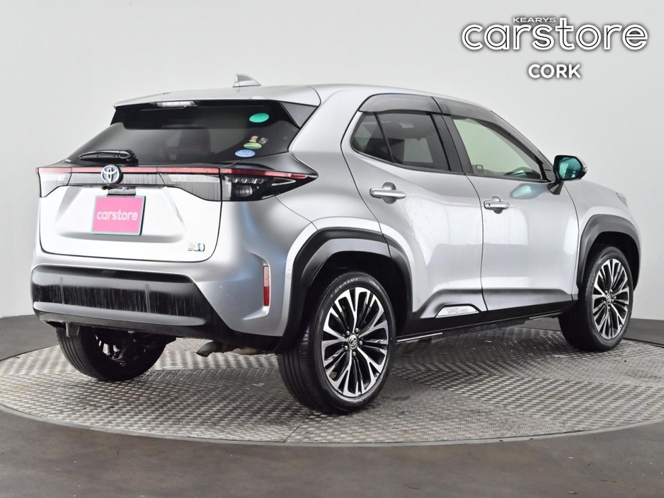 2021 Toyota Yaris Cross 1.5 Hybrid CVT Luna Sport