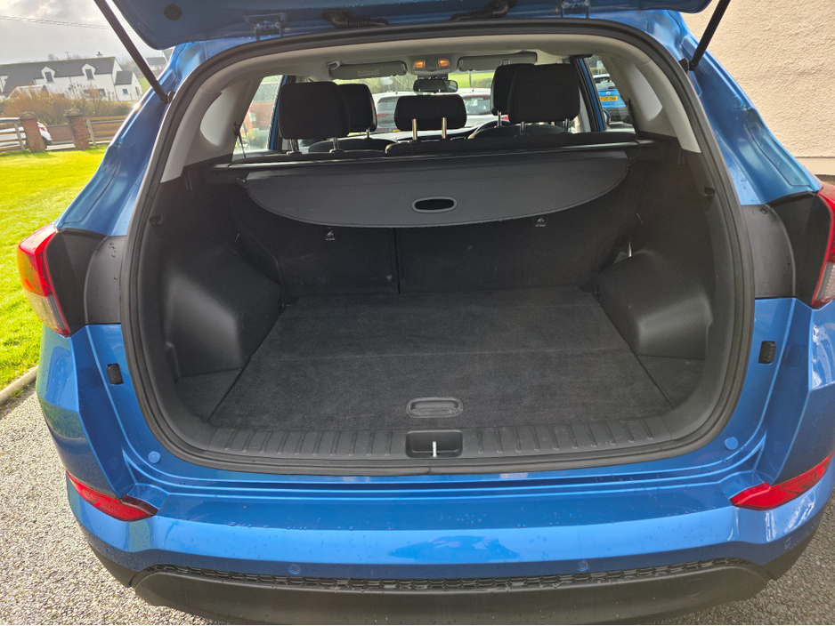 2017 Hyundai Tucson SE NAV B-DRIVE 2WD CRDI BLUE DRIVE €12,950