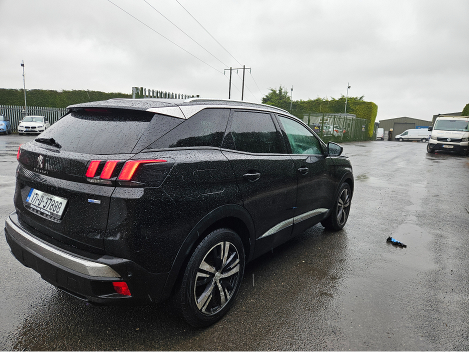2017 Peugeot 3008 ALLURE 1.2 130 4DR €11,850