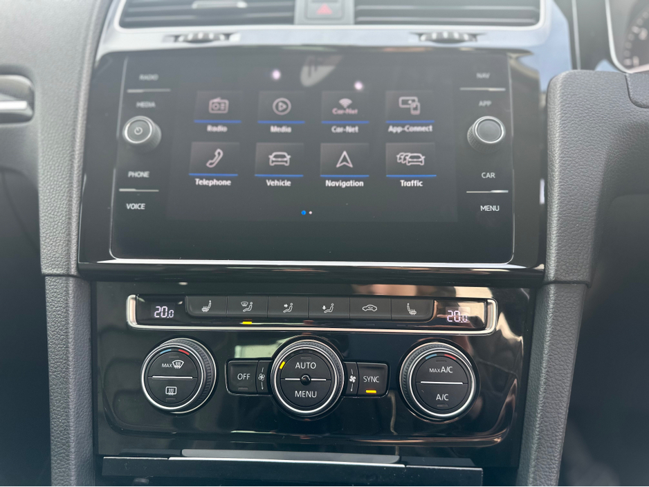 2020 Volkswagen Golf R-LINE 1.5 TSI MANUAL 6SPEED FWD 5DR 150HP 5 €23,950