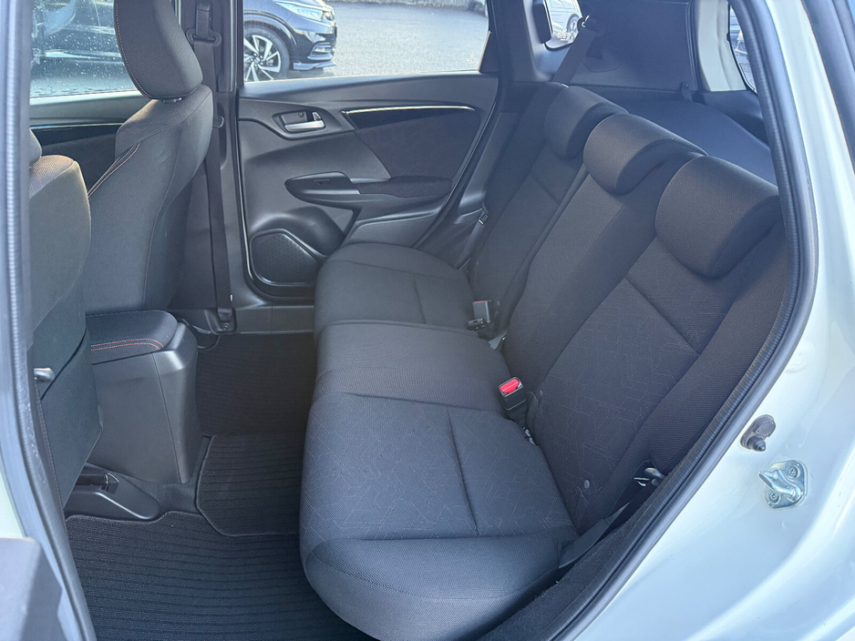 2016 Honda Fit  €11,390