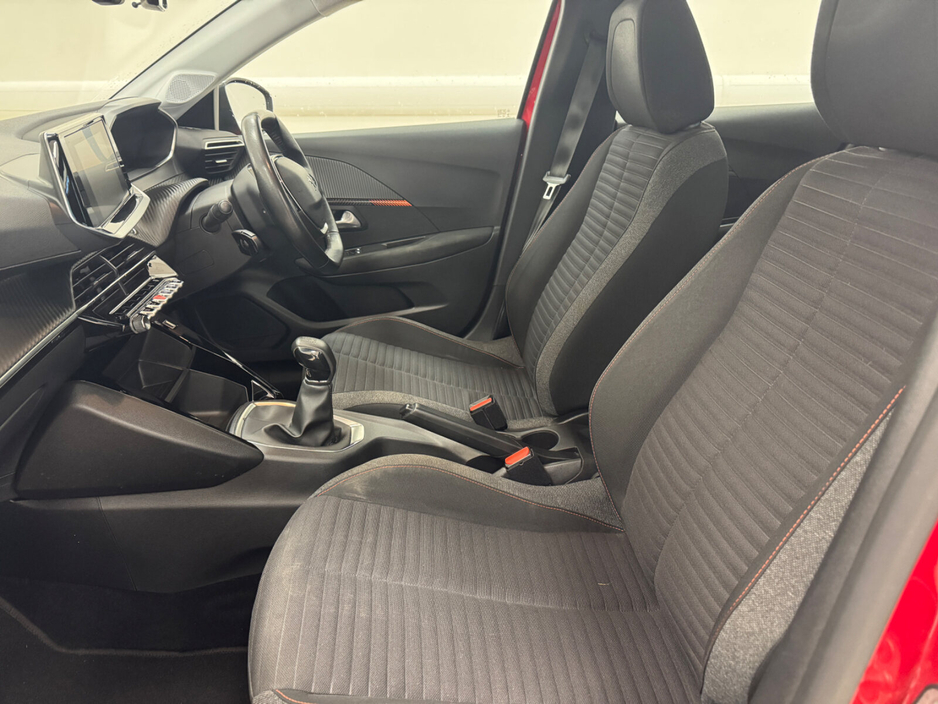 2020 Peugeot 208 1.2 Puretech 75 bhp Active €14,500