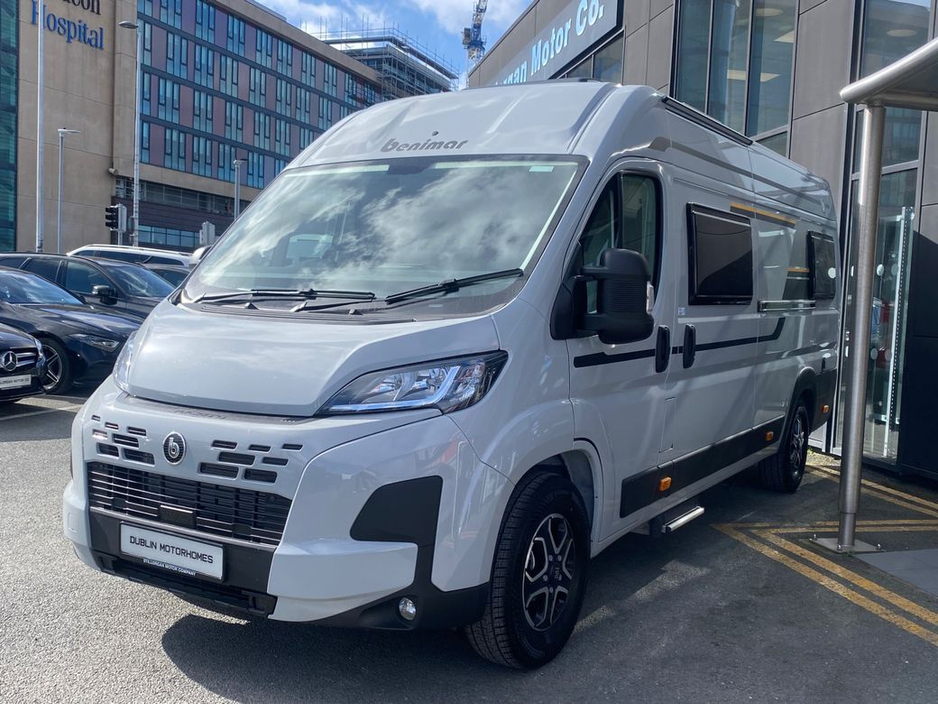 2026 Ford Transit Custom - image 5