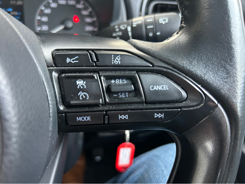 2022 Toyota Yaris 1.0 LUNA 4DR €16,945