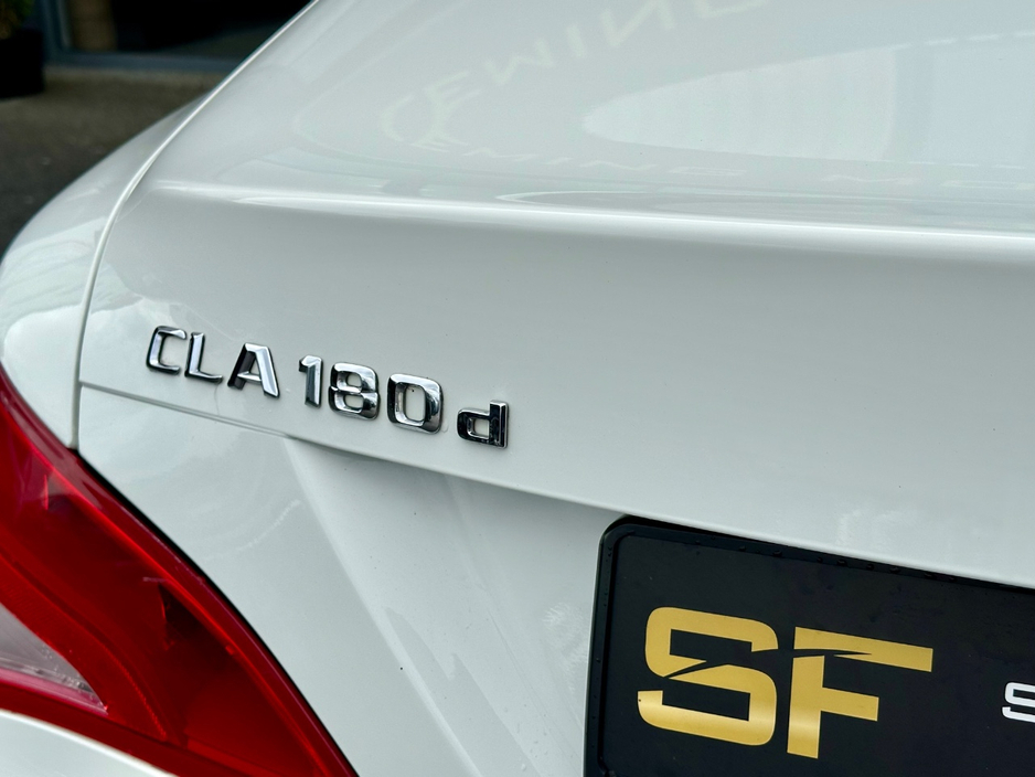 2016 Mercedes-Benz CLA Class - image 17