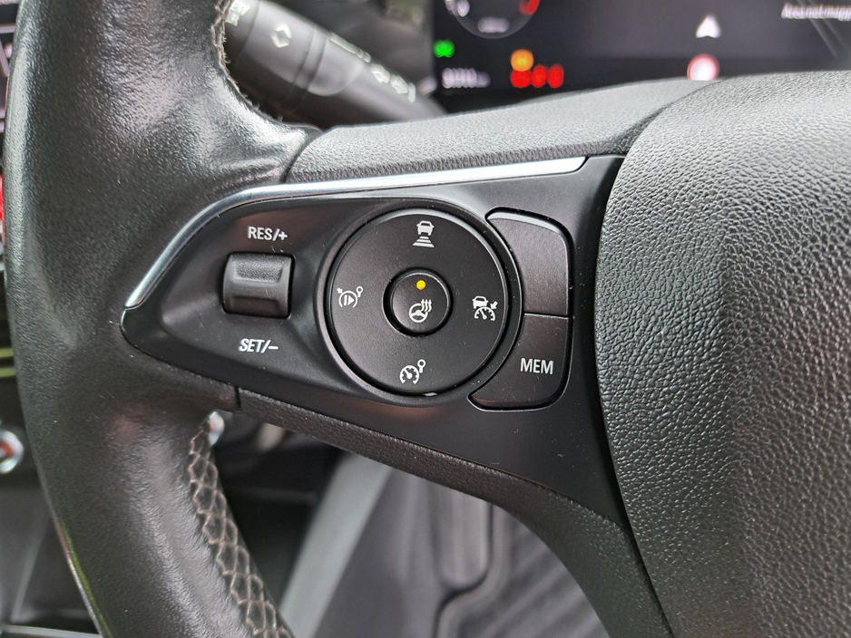 2022 Opel Mokka - image 22