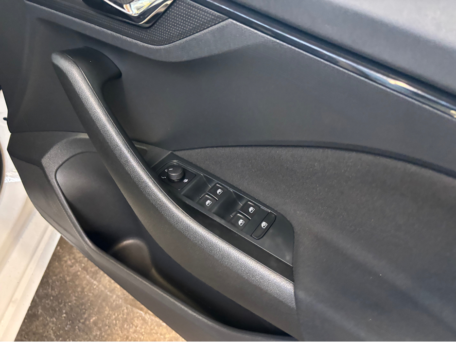 2024 Skoda Kamiq ACTIVE 1.0 TSI 95BHP 5DR €21,999