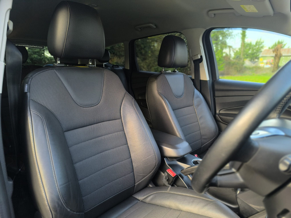 2016 Ford Kuga - image 25