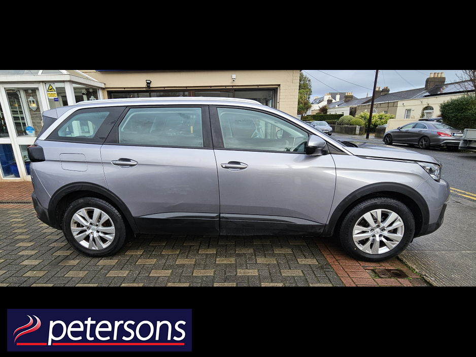 2018 Peugeot 5008 ACTIVE 1.2 130 4DR 7 SEATER €18,950