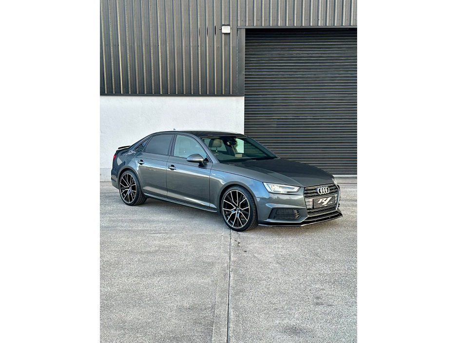 2018 Audi A4 - image 2