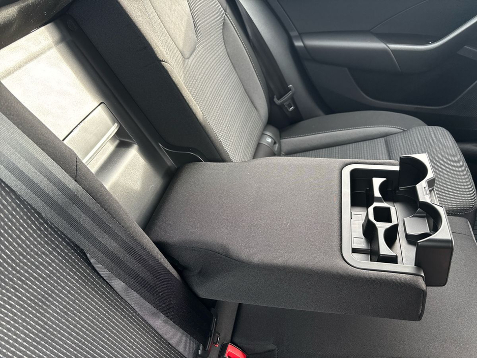2024 Skoda Octavia - image 23