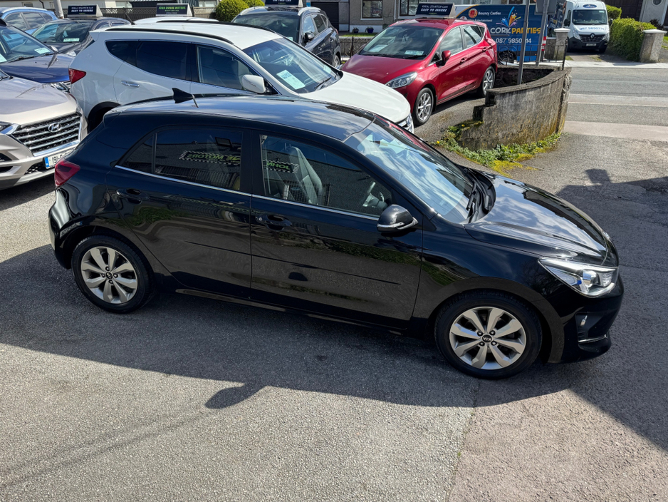 2021 Kia Rio - image 11