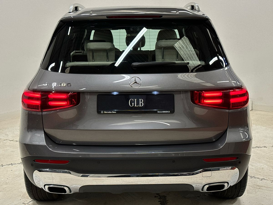2025 Mercedes-Benz GLB - image 14
