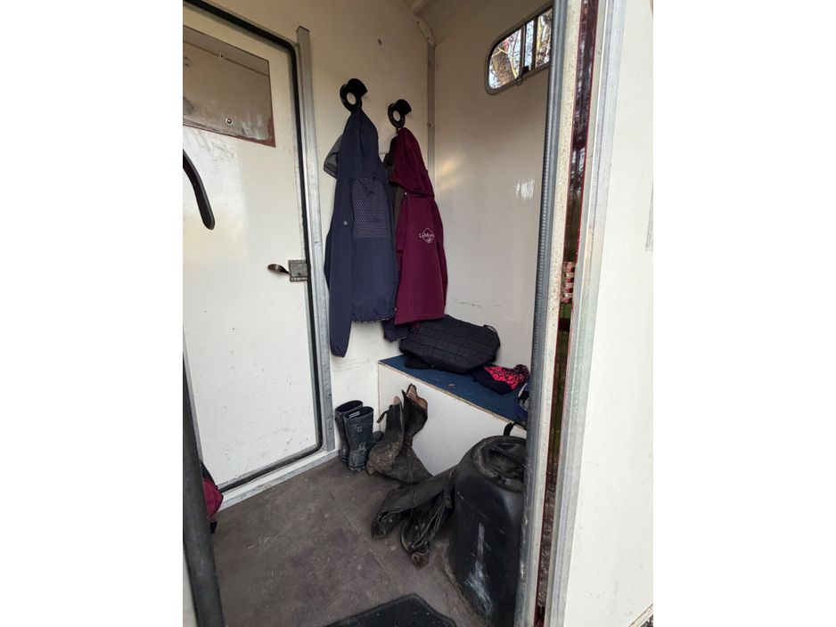 2010 Peugeot Boxer - image 12