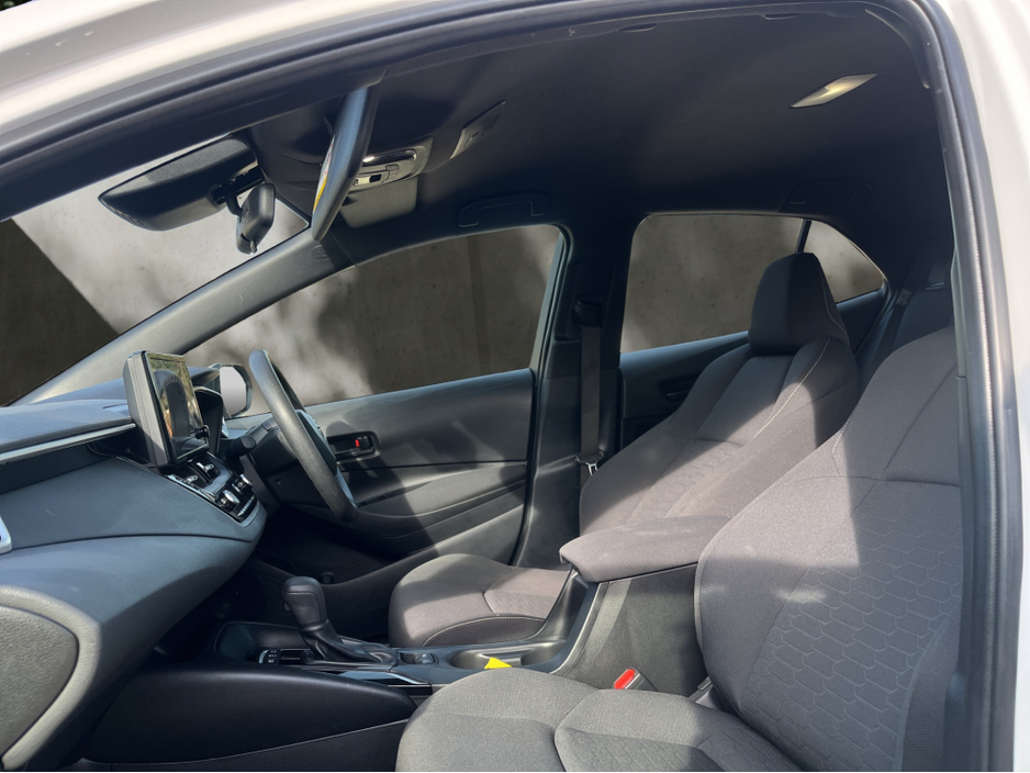 2025 Toyota Corolla - image 21