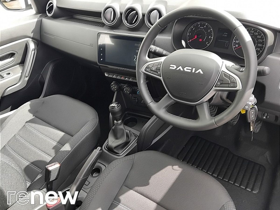 2024 Dacia Duster - image 6
