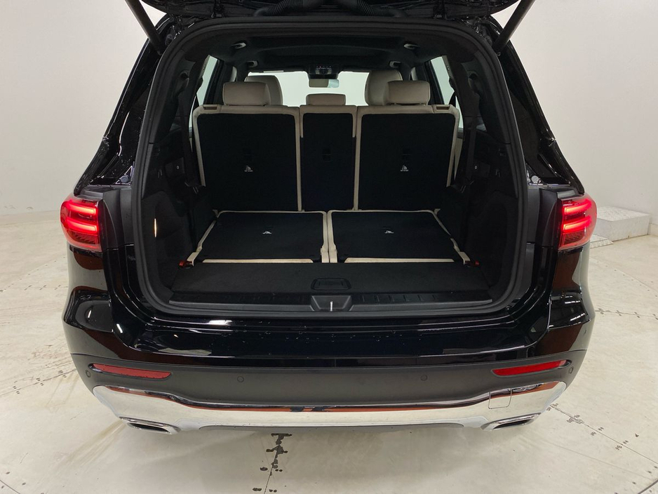 2025 Mercedes-Benz GLB - image 22