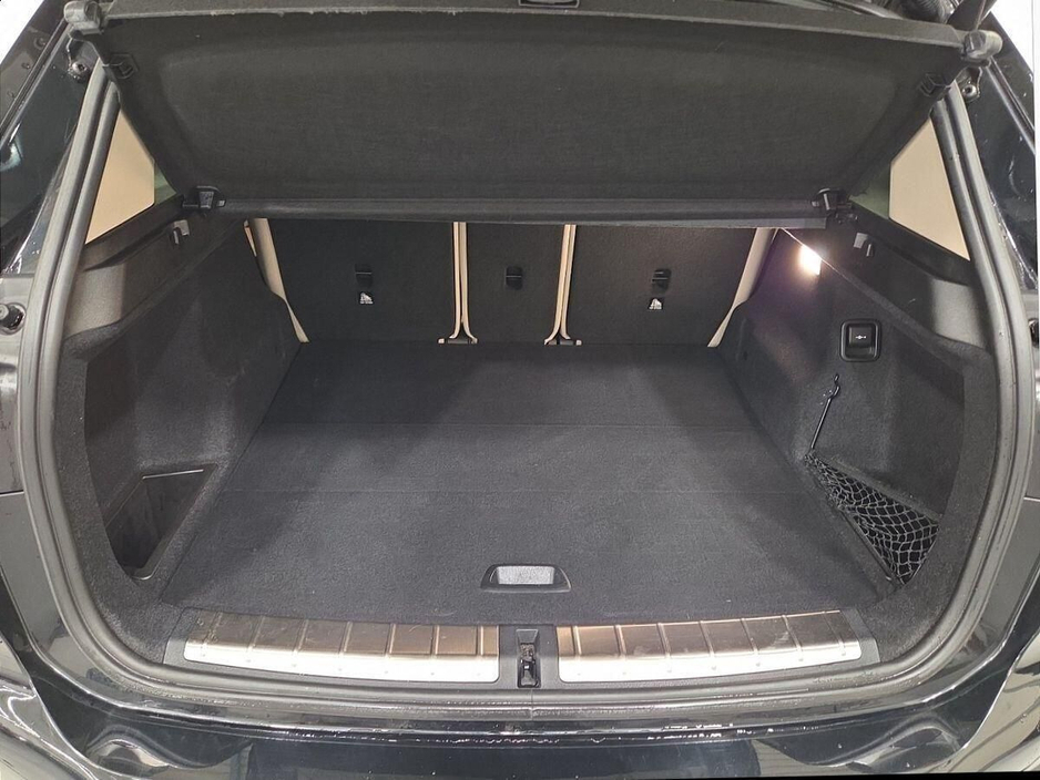 2022 BMW X1 - image 13