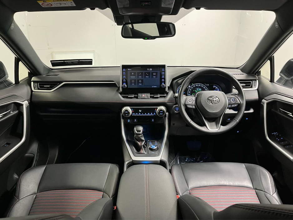 2022 Toyota Rav4 - image 2