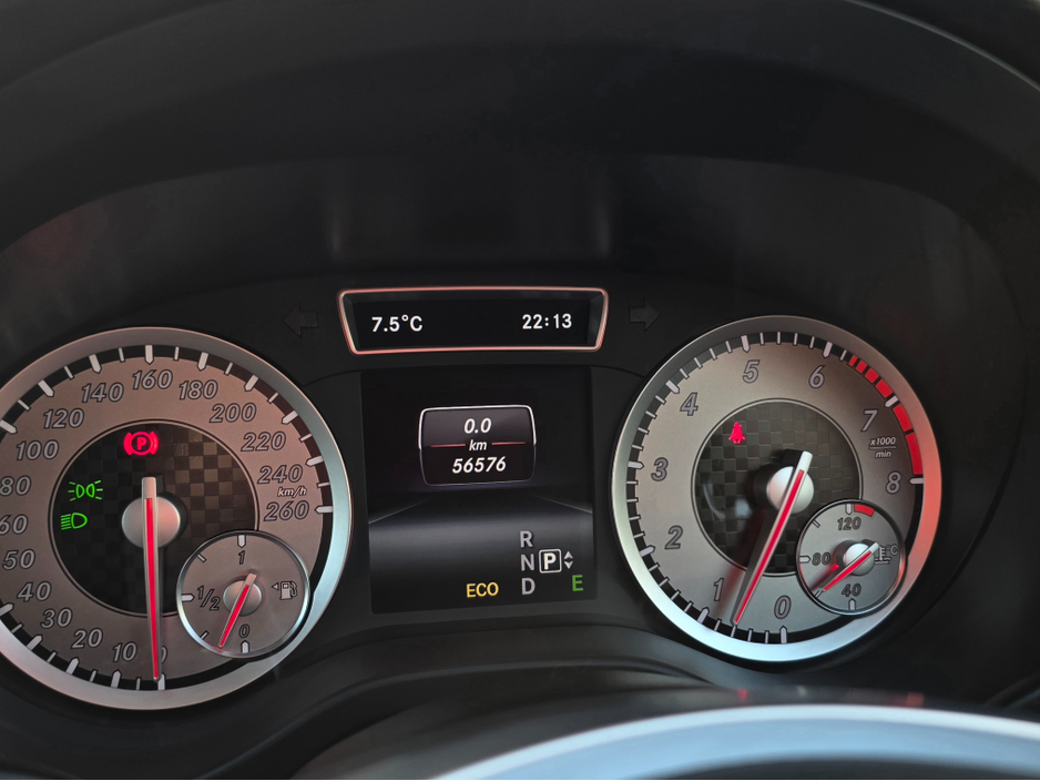 2014 Mercedes-Benz A Class A180 AMG INTERIOR HALF LEATHER SEATS / HI SPEC / SYSTEM LOW ROAD TAX BAND / SIMI DEALER