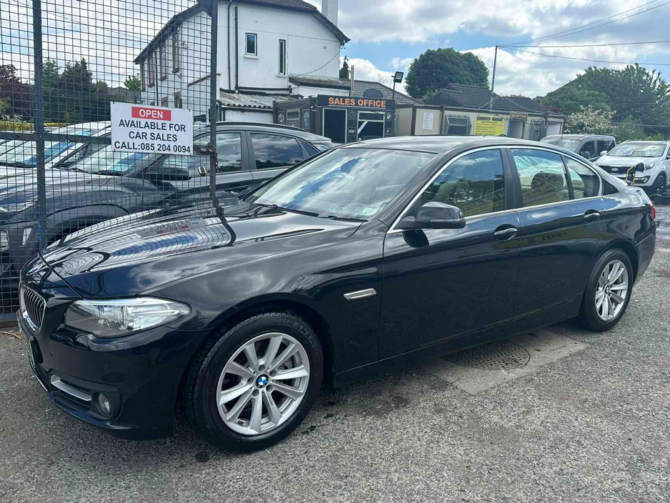 2016 BMW 5 Series - image 2