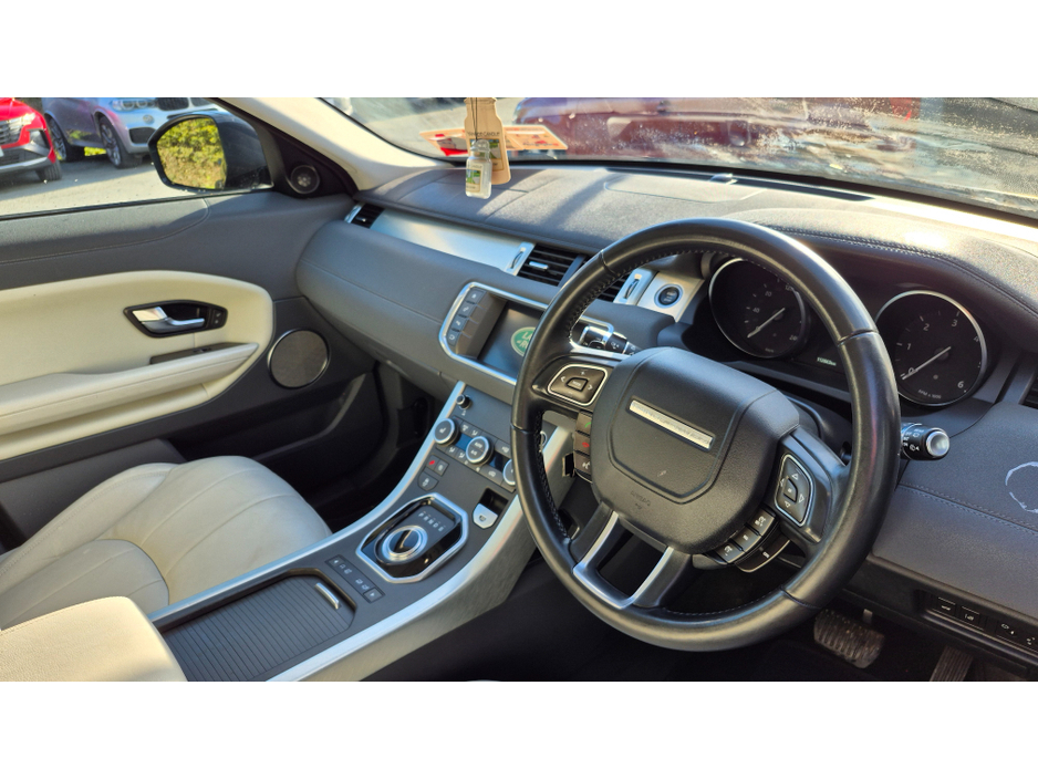 2019 Land Rover Range Rover Evoque - image 13