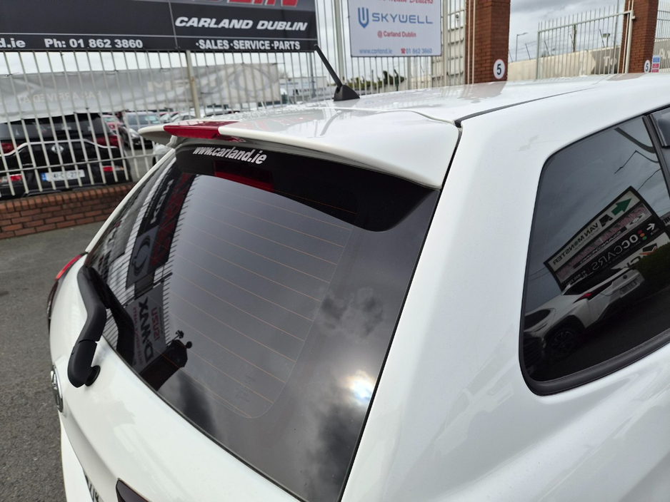 2020 Toyota Corolla - image 17