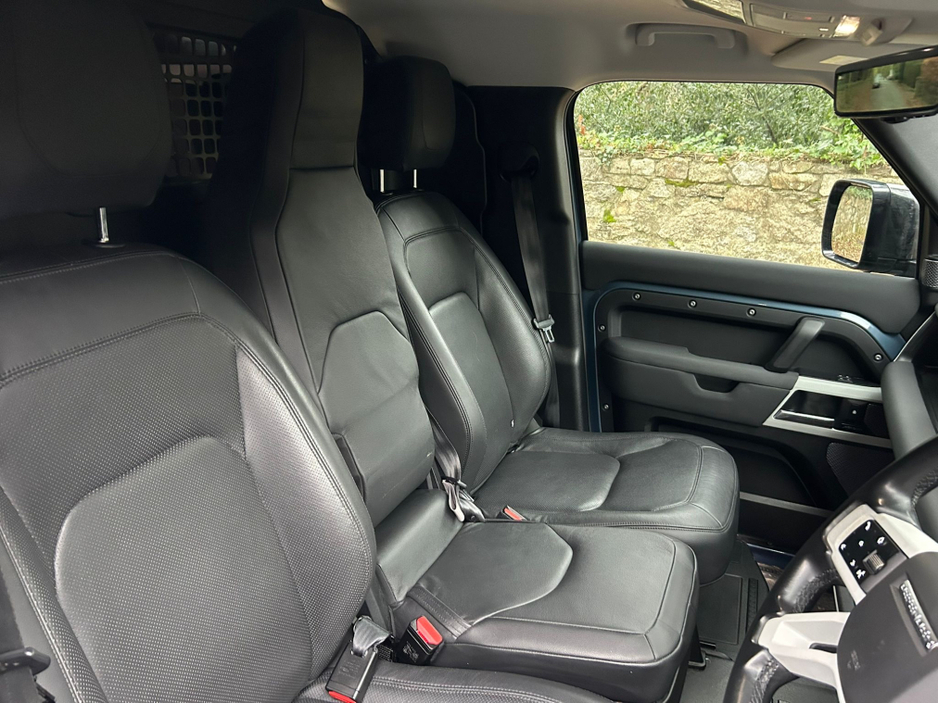 2023 Land Rover Defender 3.0D 110 SE 3 Seat Commercial €50,365