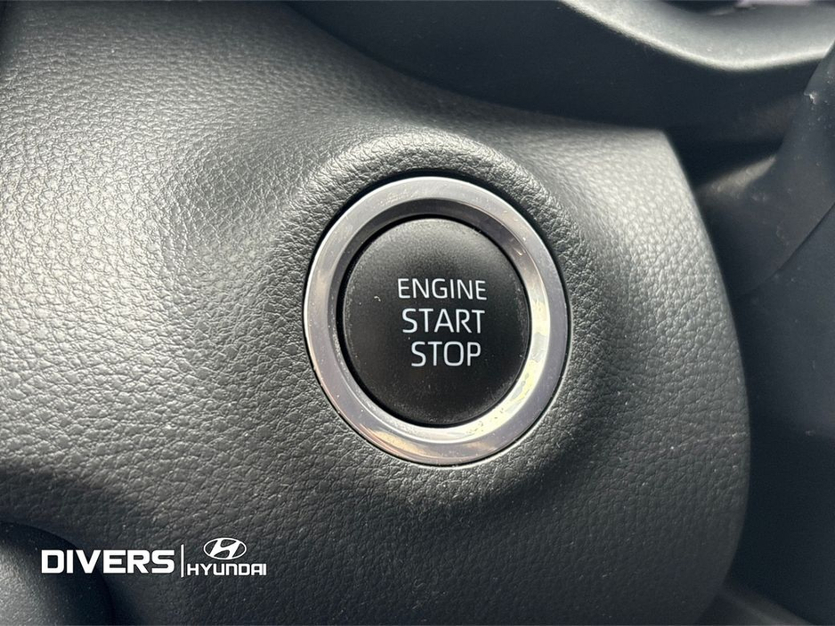 2022 Toyota Yaris Luna Sport €19,495