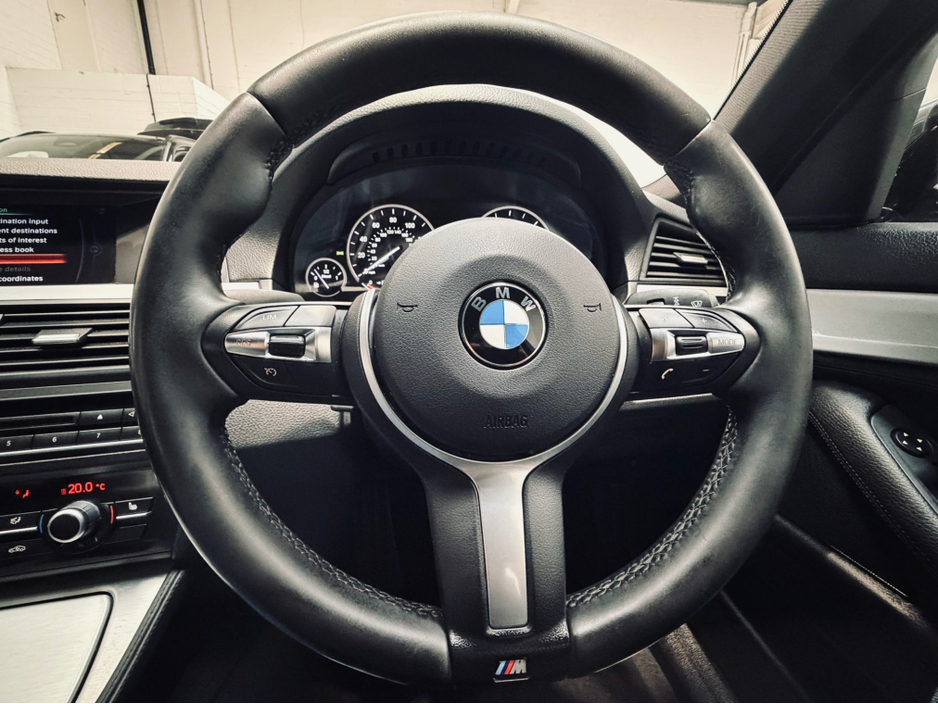 2016 BMW 5 Series - image 18
