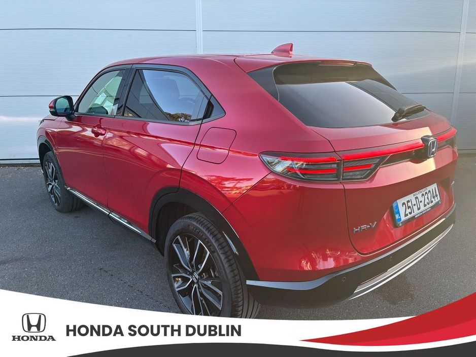 2025 Honda HR-V - image 10