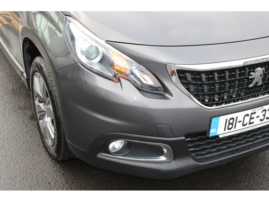 2018 Peugeot 2008 - image 9