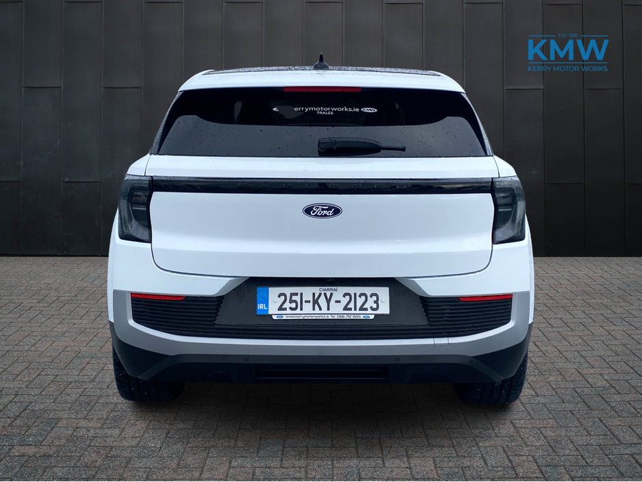 2025 Ford Explorer PREMIUM 77KWH EXTENDE