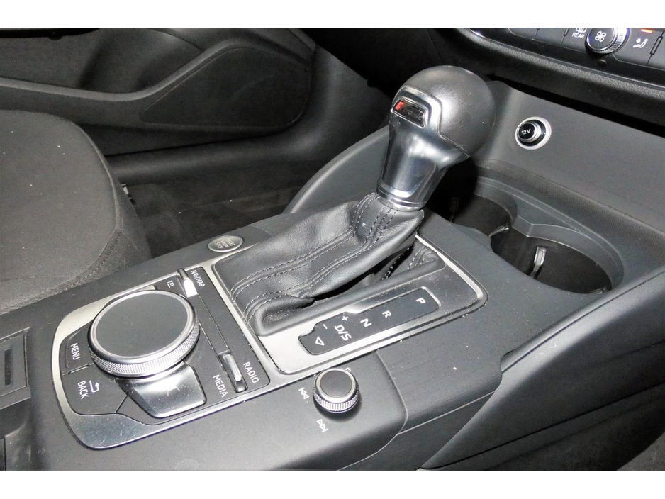 2019 Audi A3 - image 22