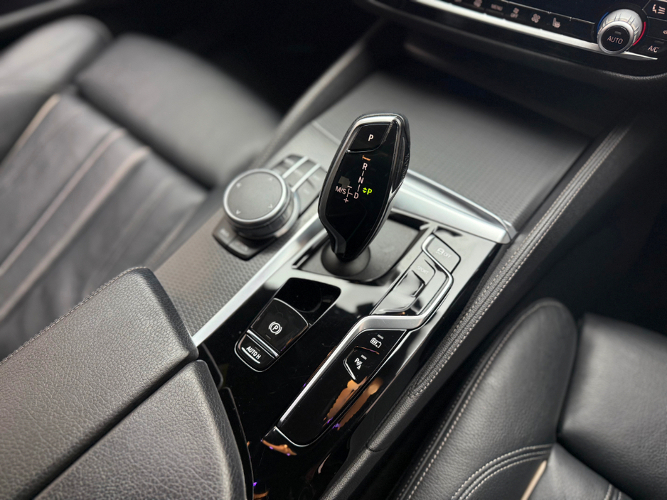 2021 BMW 5 Series 530E M SPORT €36,990