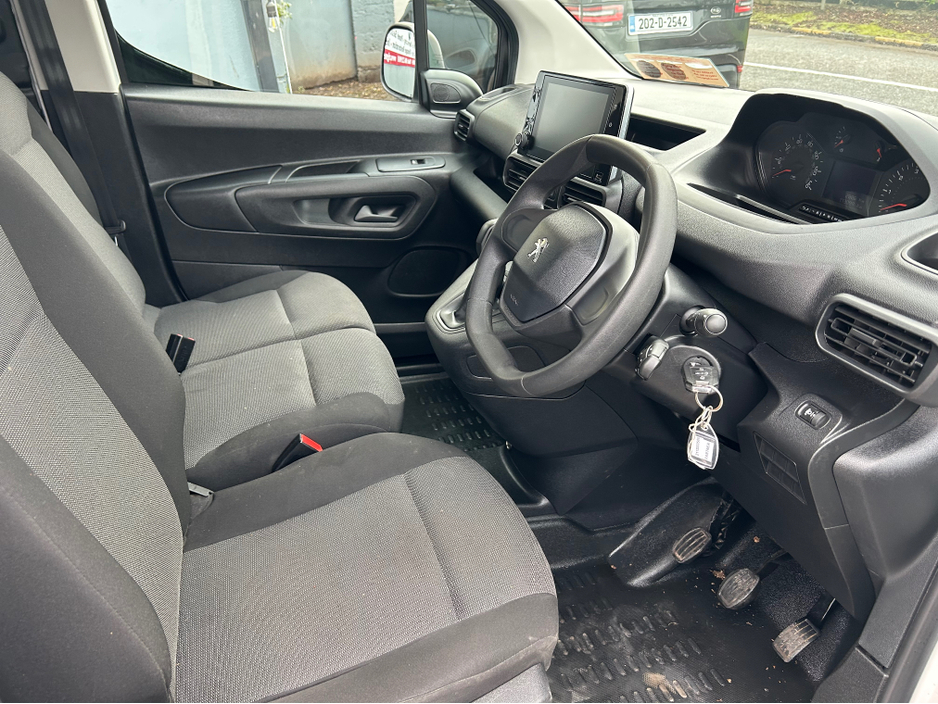 2021 Peugeot Partner PROFESSIONAL L1 5DR €10,900