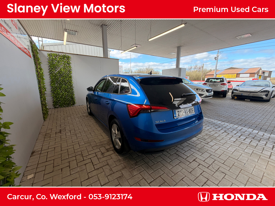 2022 Skoda Scala - image 12