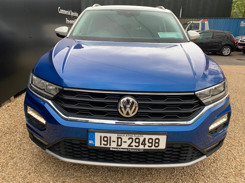 2019 Volkswagen T-Roc - image 5