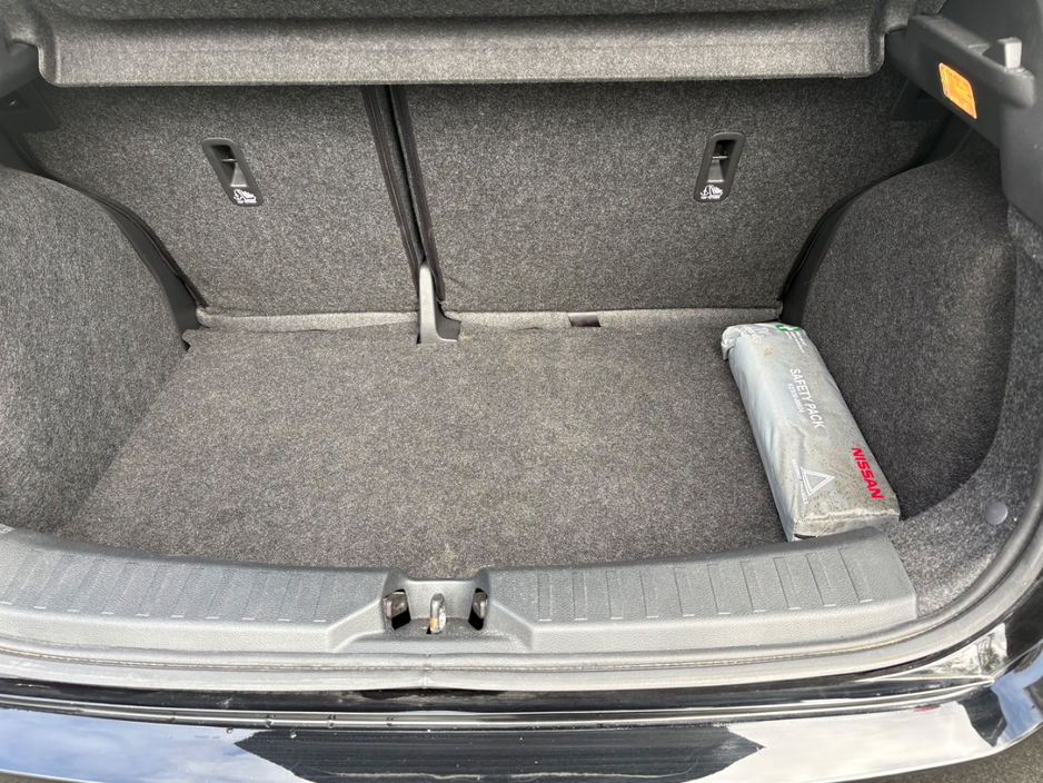 2019 Nissan Micra - image 10