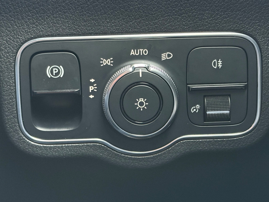 2021 Mercedes-Benz GLA Class GLA 200 d Auto AMG Line €34,900