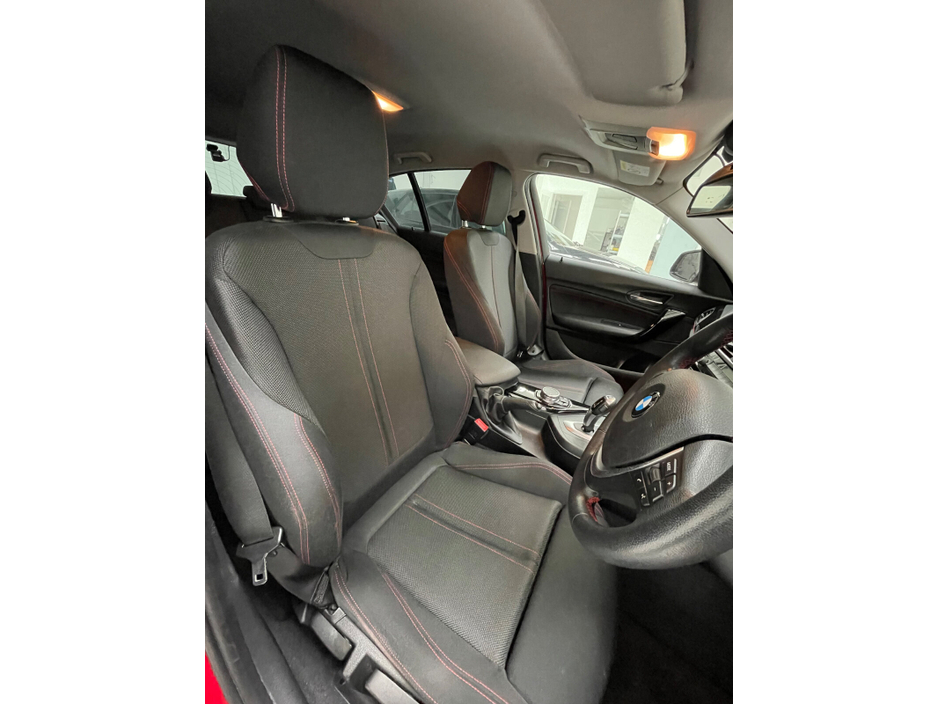 2016 BMW 1 Series - image 8