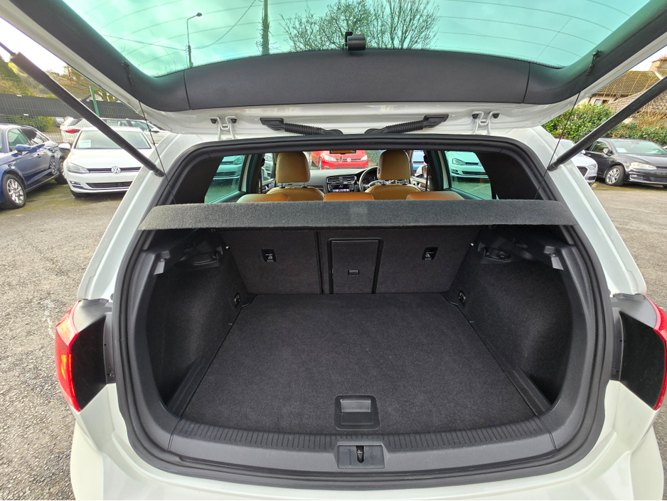 2014 Volkswagen Golf (142) SPECIAL TAN LEATHER SEATS  HIGH-LINE EDITION REV-CAMERA HI-SPEC STUNNING CAR €14,450