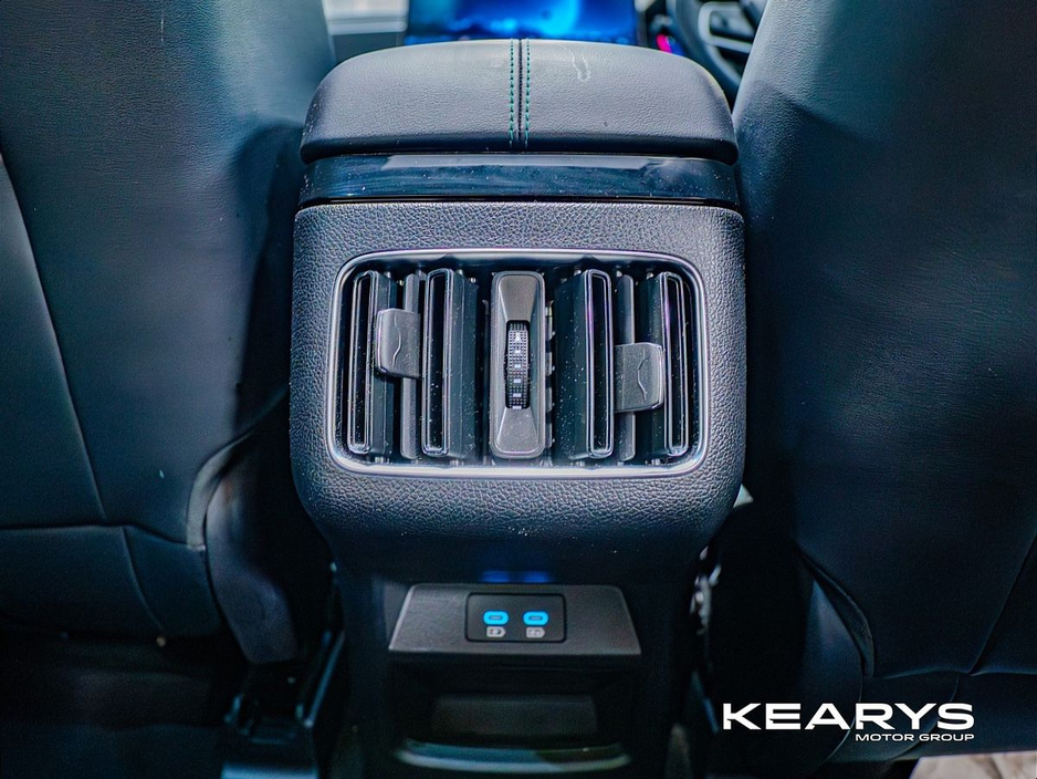 2025 BYD Seal U - image 21