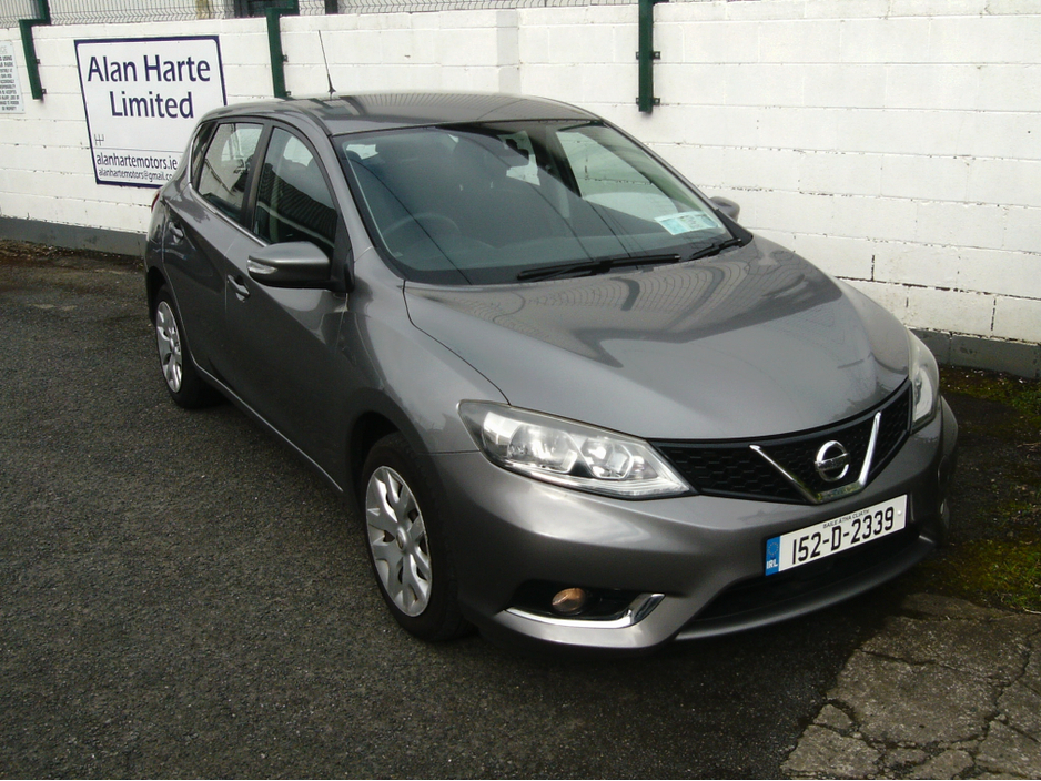 2015 Nissan Pulsar - image 25