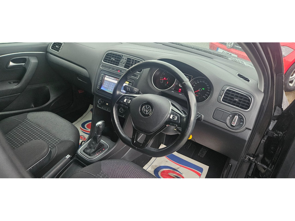 2016 Volkswagen Polo - image 26