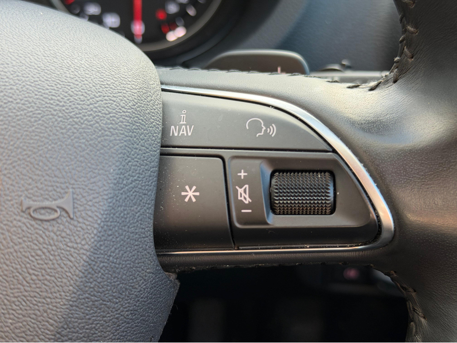 2016 Audi A3 1.4 TFSI SE TECHNIK 5DR €17,950