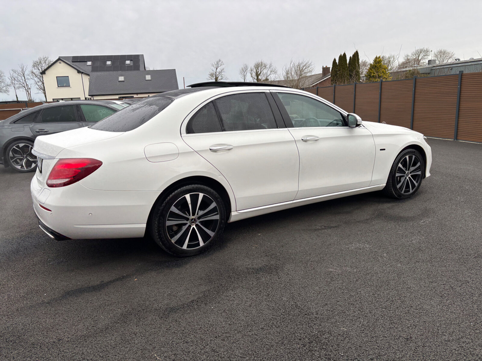 2020 Mercedes-Benz E Class E 300 de Plug-in Hybrid Avantgarde €27,950